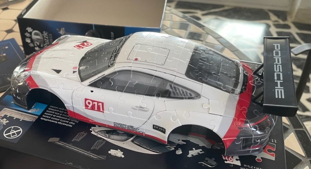 Porsche 911 16 featured
